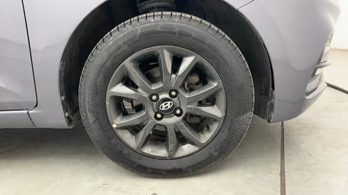 Used 2019 Hyundai Elite i20 Sportz Plus 1.2 Petrol Manual tyres RIGHT FRONT TYRE RIM VIEW