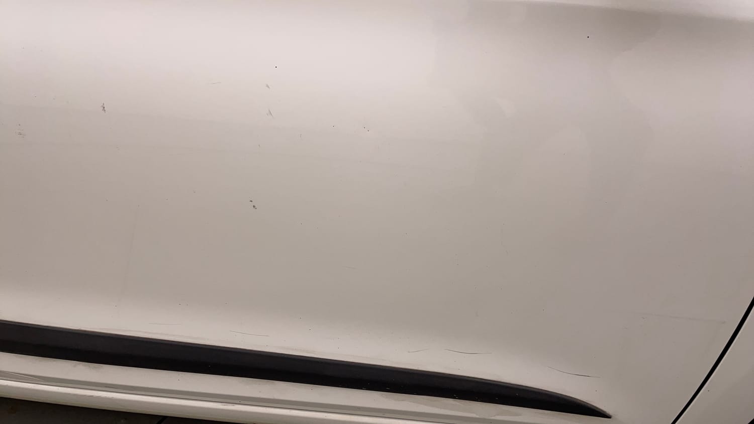 Used 2017 Hyundai Elite i20 Magna Executive 1.2 Petrol Manual dents MINOR SCRATCH