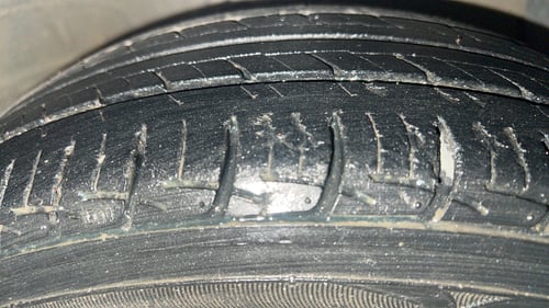 Used 2017 Hyundai Grand i10 Asta 1.2 Kappa VTVT Petrol Manual tyres RIGHT FRONT TYRE TREAD VIEW