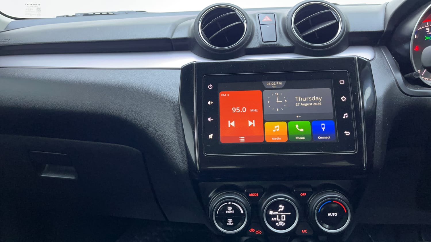 Used 2023 Maruti Suzuki Swift ZXi Plus Petrol Manual interior MUSIC SYSTEM & AC CONTROL VIEW