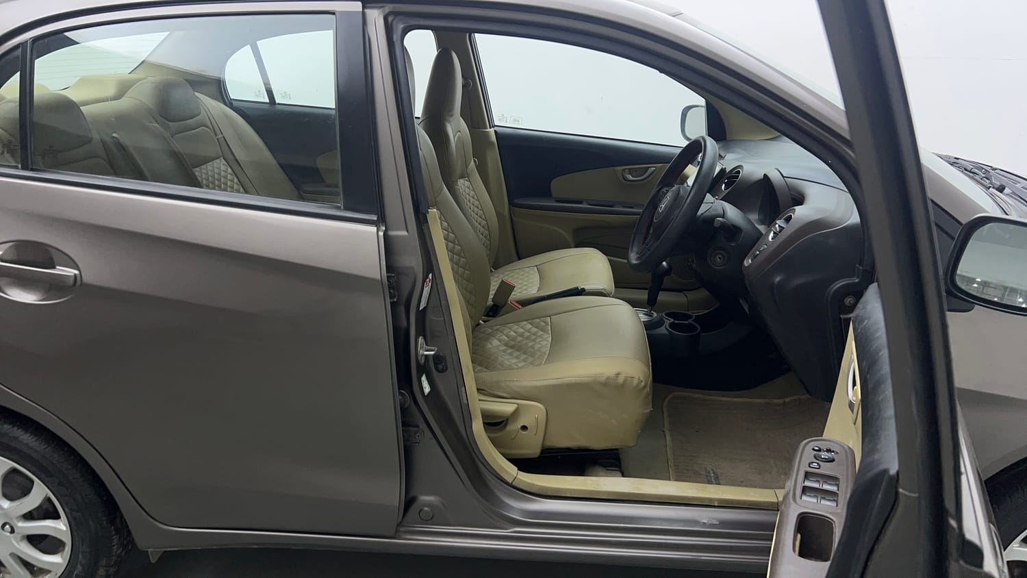 Used 2013 Honda Amaze 1.2 VX AT i-VTEC Petrol Automatic interior RIGHT SIDE FRONT DOOR CABIN VIEW