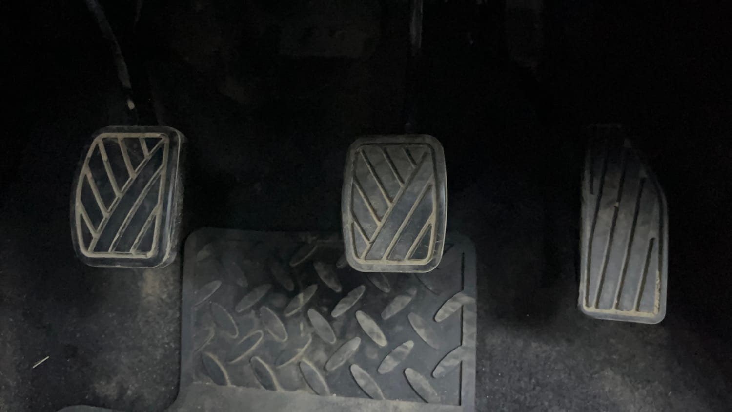 Used 2023 Maruti Suzuki Swift ZXi Plus Petrol Manual interior PEDALS VIEW