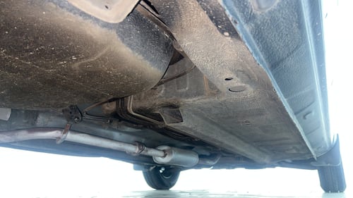 Used 2018 Renault Kwid 1.0 RXT AMT Opt Petrol Automatic extra REAR RIGHT UNDERBODY VIEW