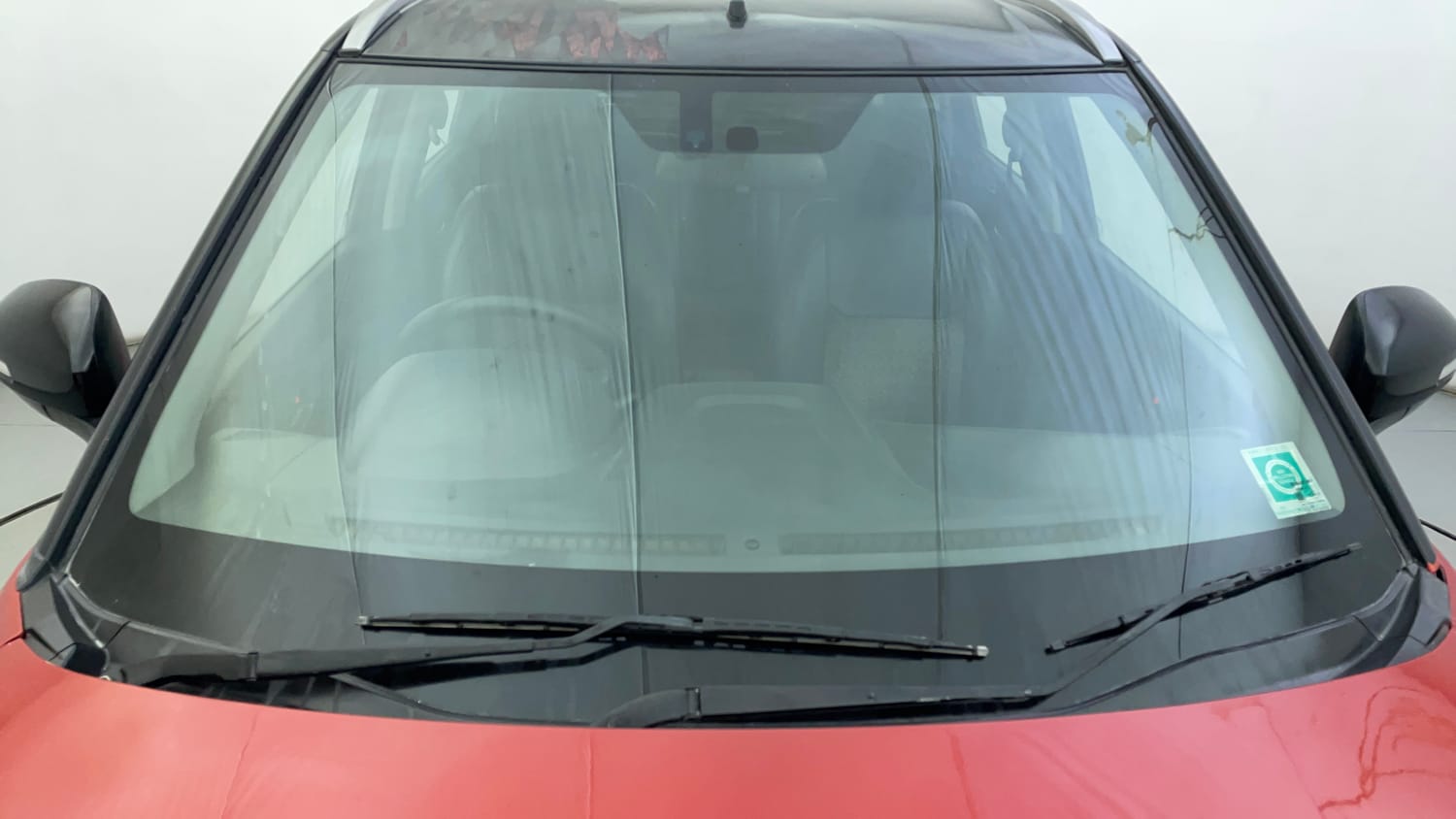 Used 2016 Maruti Suzuki Vitara Brezza ZDi+ Dual Tone Diesel Manual exterior FRONT WINDSHIELD VIEW