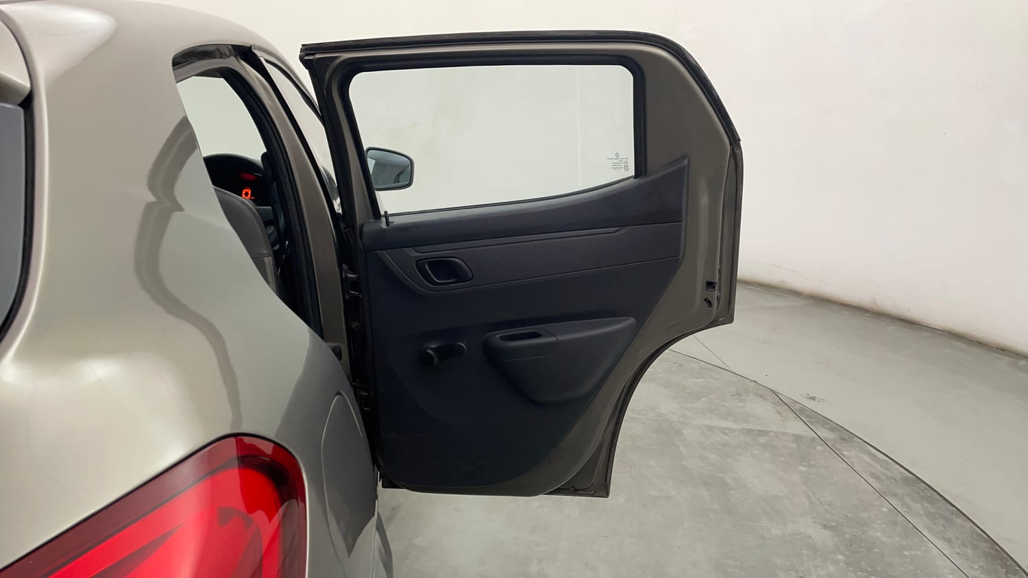 Used 2016 Renault Kwid RXT Petrol Manual interior RIGHT REAR DOOR OPEN VIEW