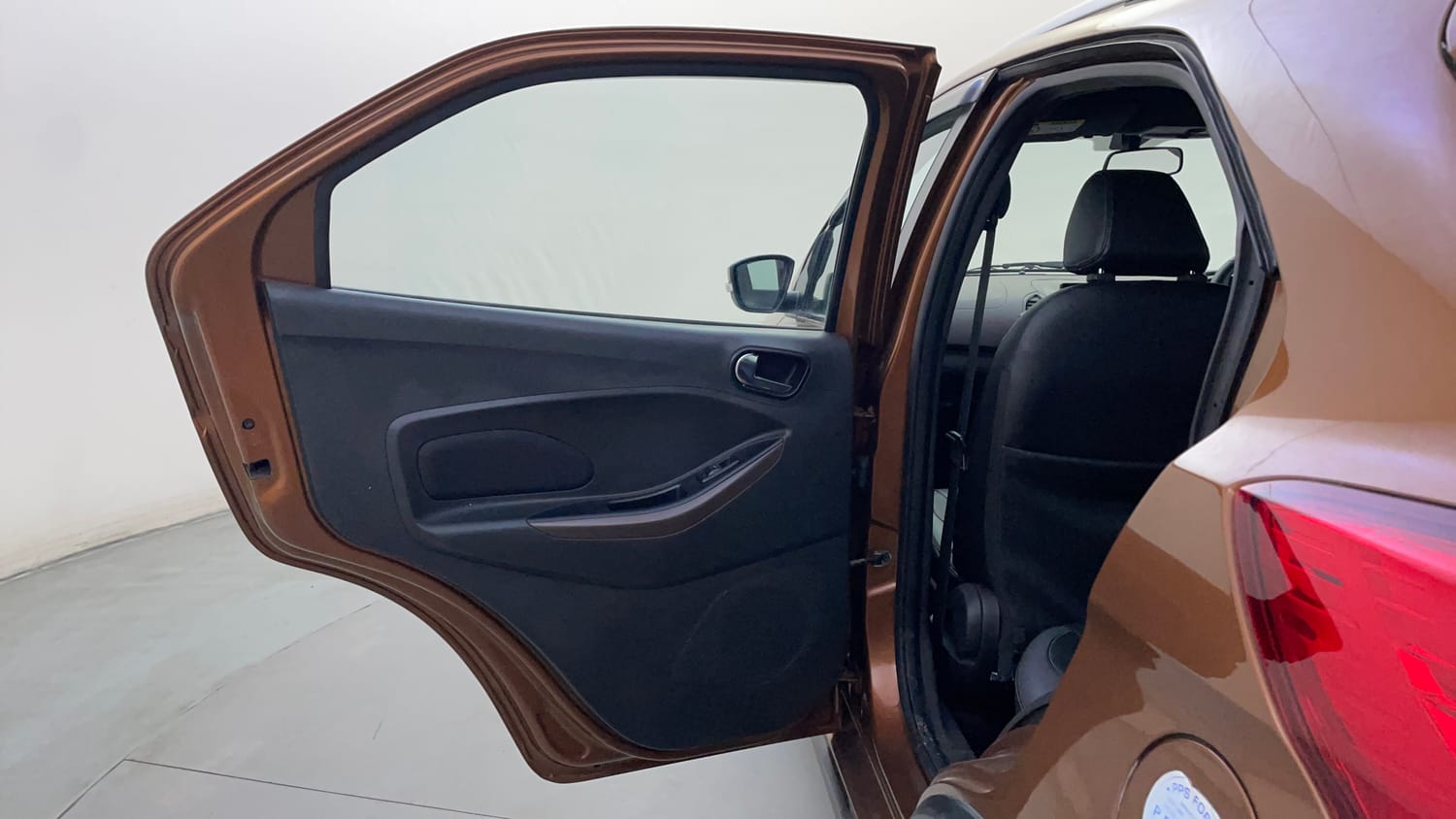 Used 2019 Ford Freestyle Titanium 1.2 Ti-VCT Petrol Manual interior LEFT REAR DOOR OPEN VIEW