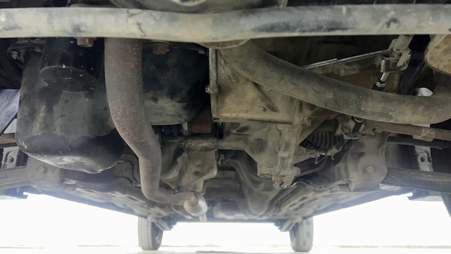 Used 2018 Maruti Suzuki Alto 800 LXi Petrol Manual extra FRONT LEFT UNDERBODY VIEW