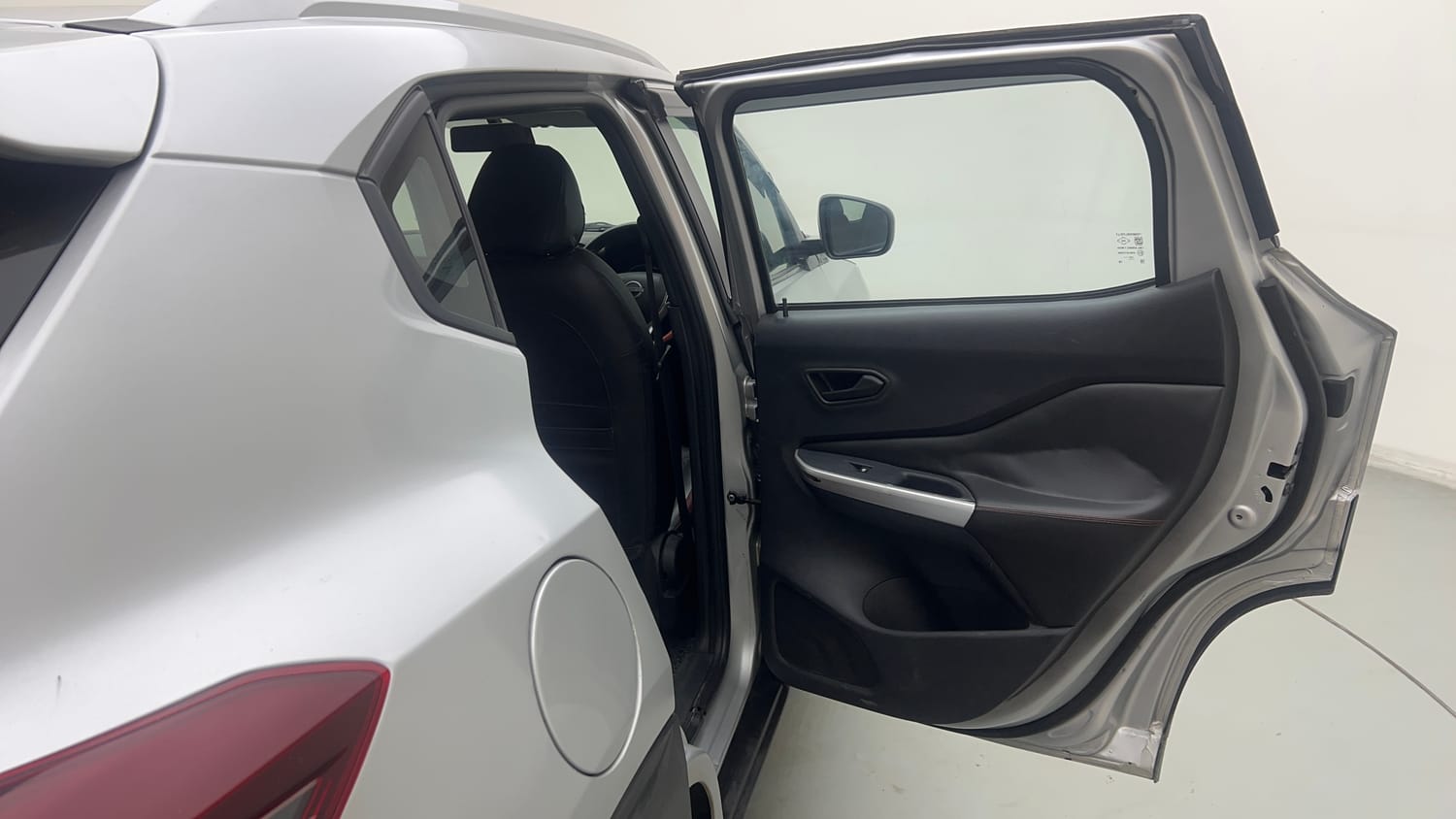 Used 2021 Nissan Magnite XE Petrol Manual interior RIGHT REAR DOOR OPEN VIEW