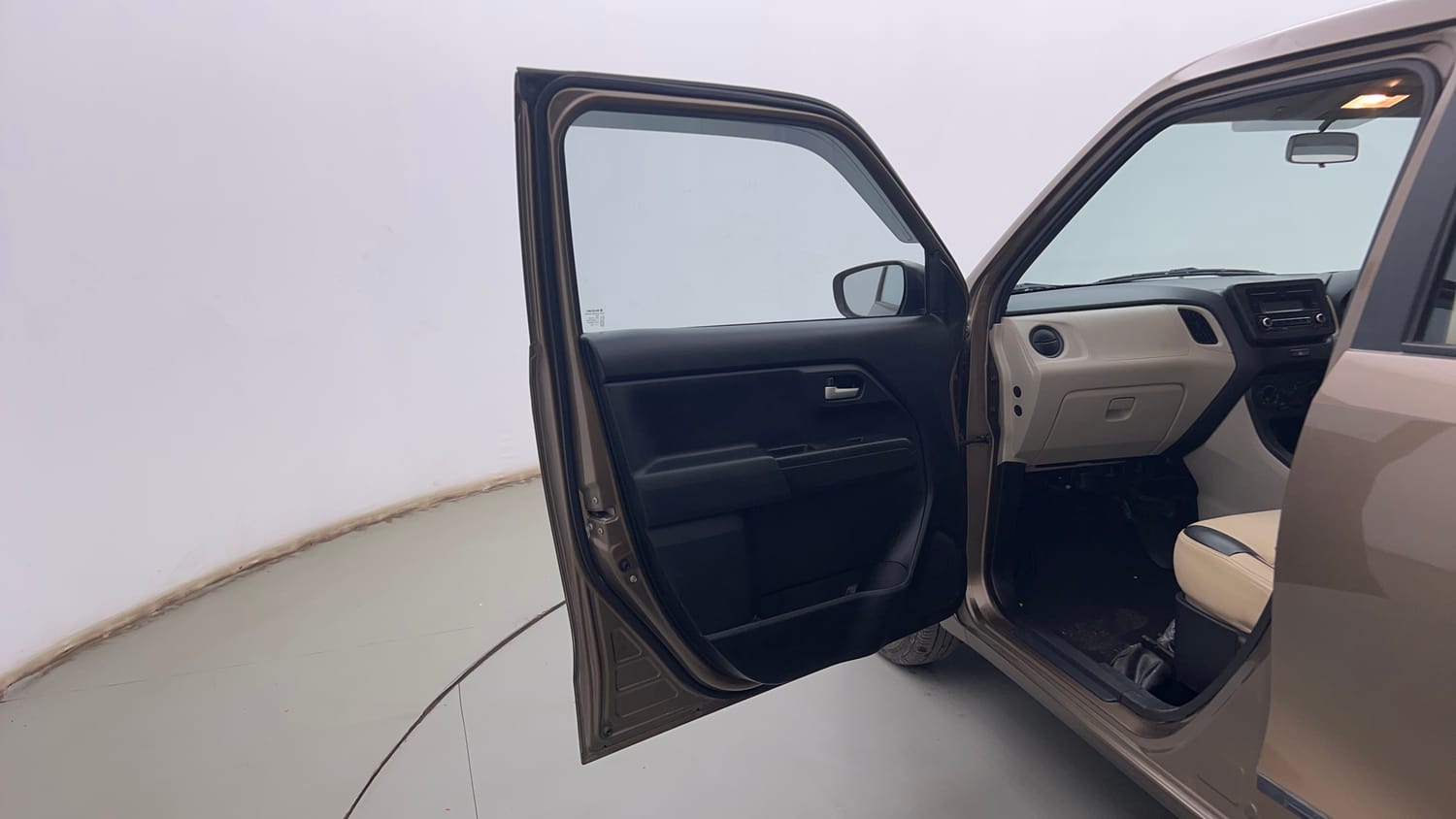 Used 2019 Maruti Suzuki Wagon R VXi 1.2 AMT Petrol Automatic interior LEFT FRONT DOOR OPEN VIEW