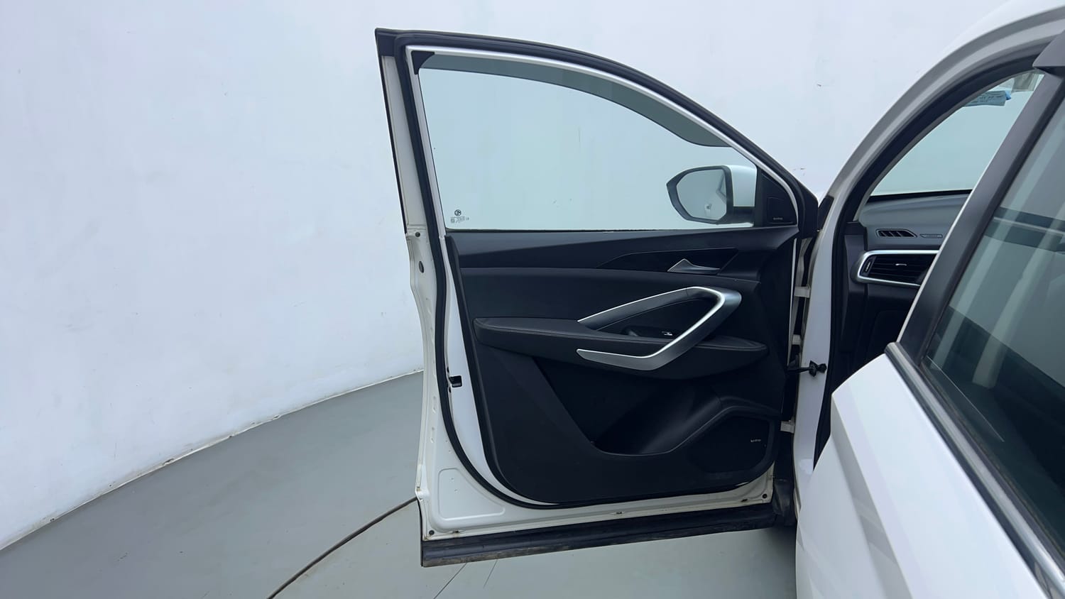Used 2019 MG Motors Hector Sharp Hybrid 1.5 Petrol Hybrid Manual interior LEFT FRONT DOOR OPEN VIEW