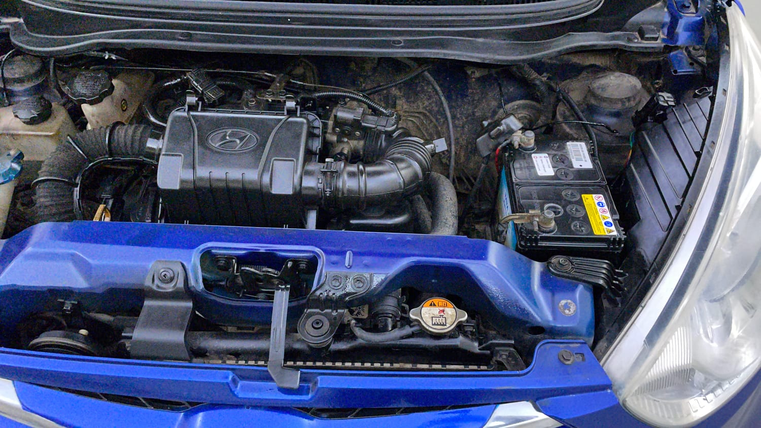 Used 2012 Hyundai Eon Era Petrol Manual engine ENGINE LEFT SIDE VIEW