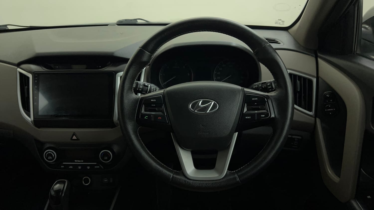 Used 2017 Hyundai Creta 1.6 SX Plus AT Diesel Automatic interior STEERING VIEW