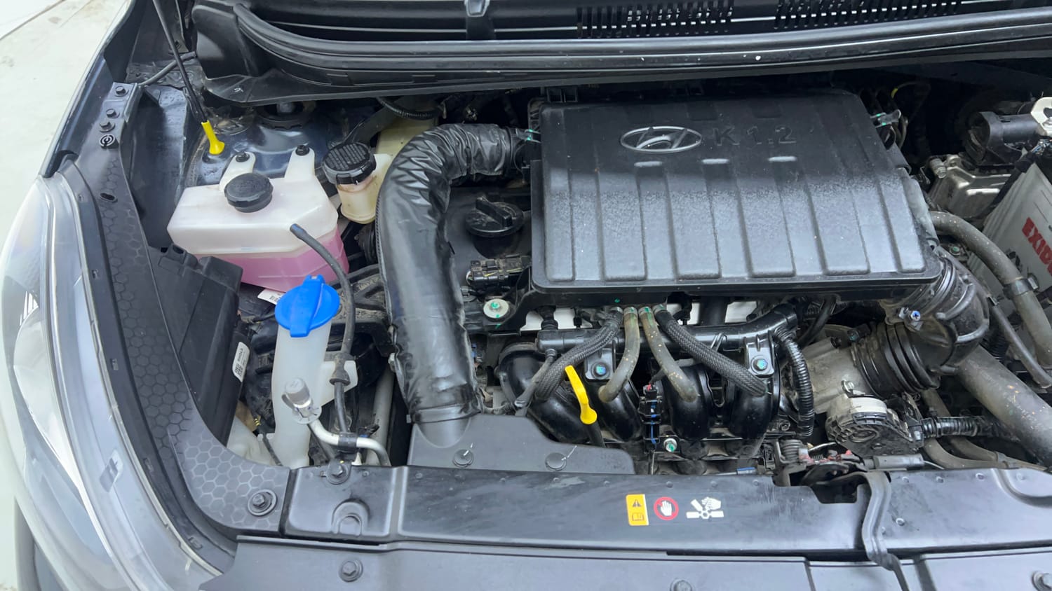 Used 2024 Hyundai Aura S 1.2 CNG Cng Manual engine ENGINE RIGHT SIDE VIEW