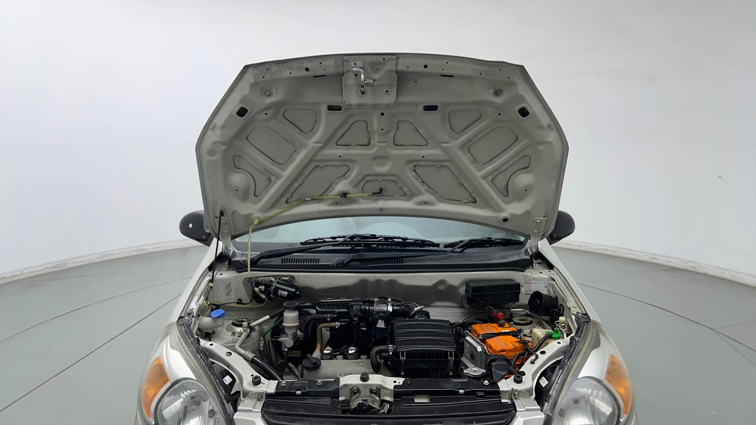 Used 2019 Maruti Suzuki Alto 800 LXi Petrol Manual engine ENGINE & BONNET OPEN FRONT VIEW