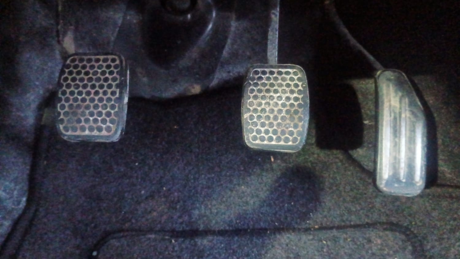 Used 2015 Maruti Suzuki Alto 800 Lxi Petrol Manual interior PEDALS VIEW