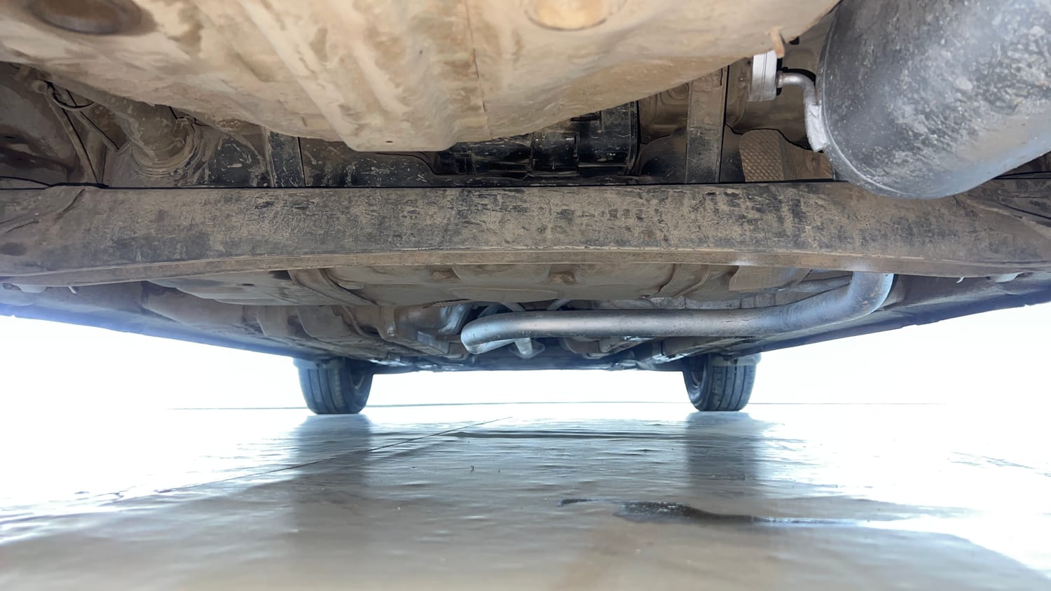 Used 2017 Hyundai Elite i20 Sportz 1.2 CNG (Outside fitted) Cng Manual extra REAR UNDERBODY VIEW (TAKEN FROM REAR)