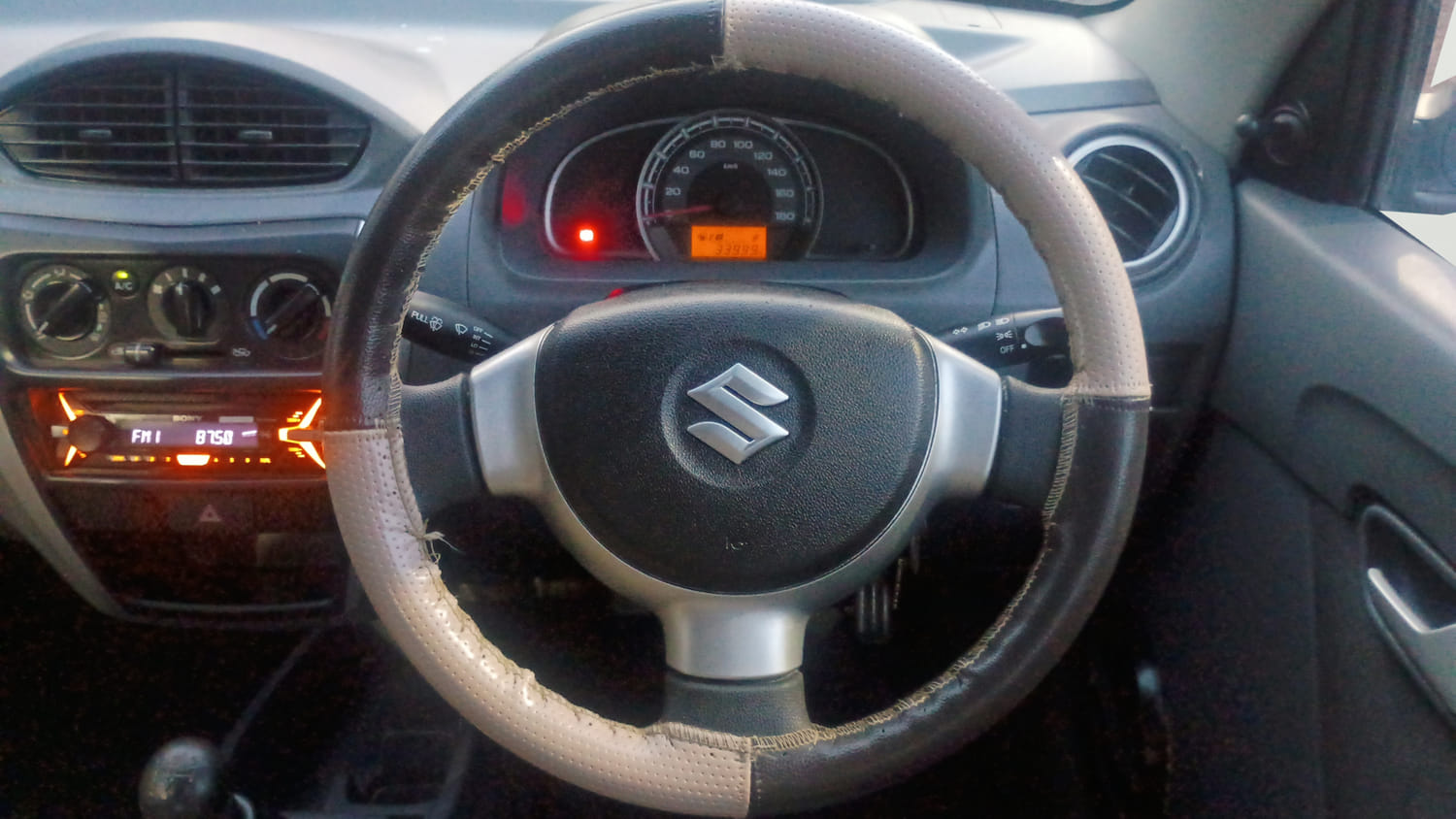 Used 2015 Maruti Suzuki Alto 800 Lxi Petrol Manual interior STEERING VIEW