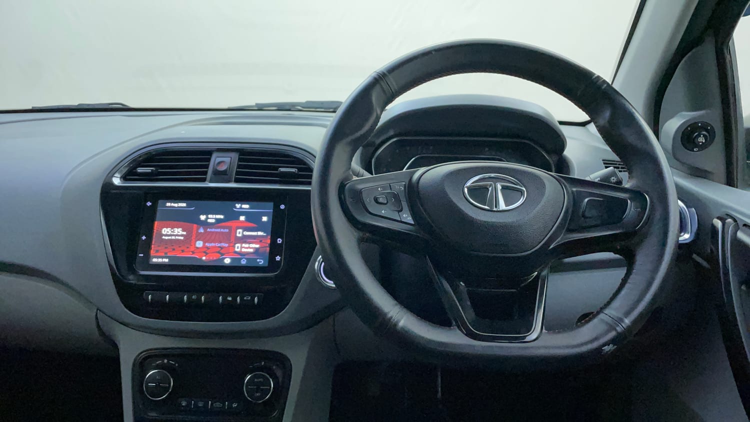 Used 2020 Tata Tigor XZ Plus Petrol Manual interior STEERING VIEW