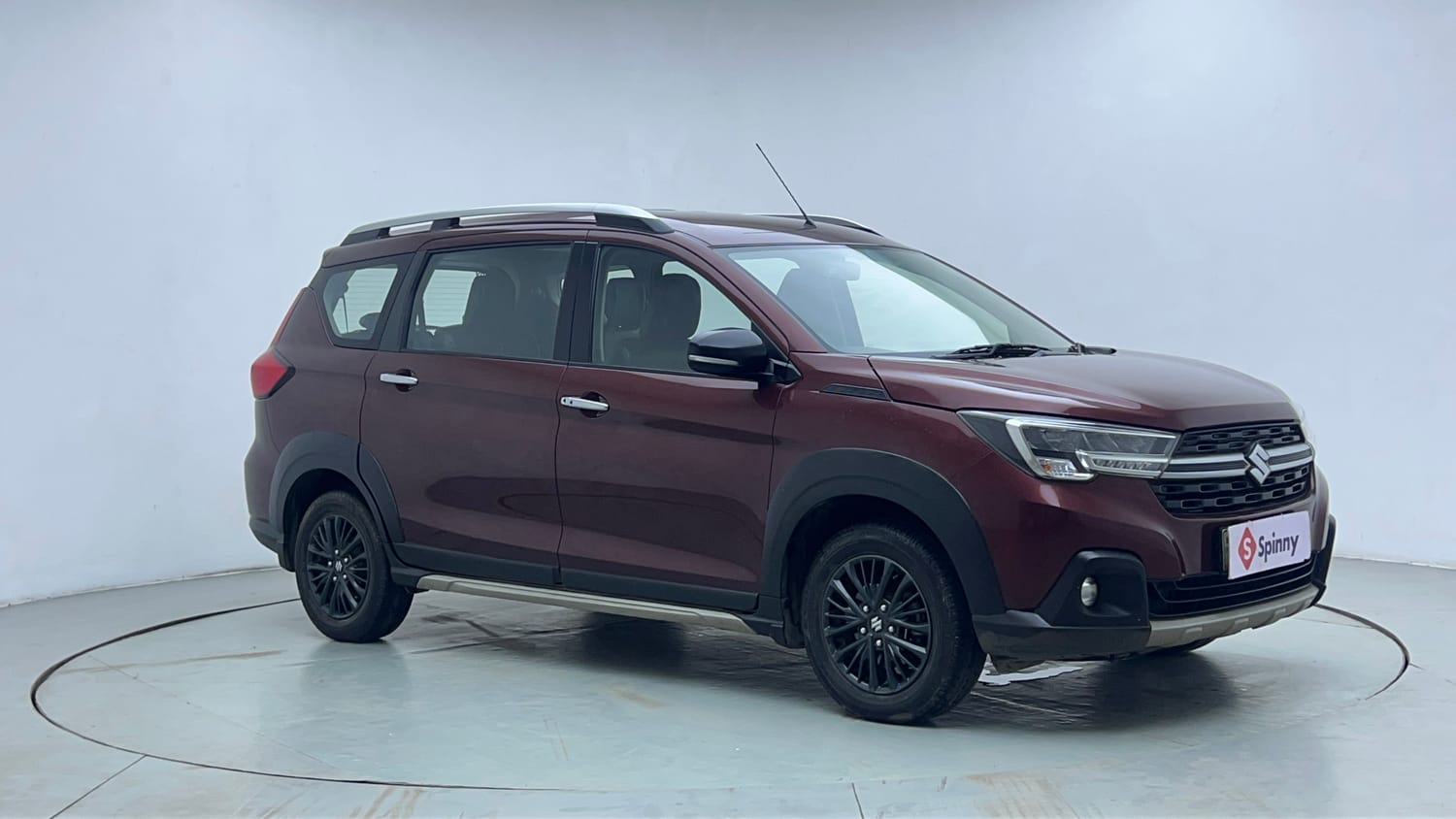 Used 2022 Maruti Suzuki XL6 Zeta AT Petrol Petrol Automatic exterior RIGHT FRONT CORNER VIEW