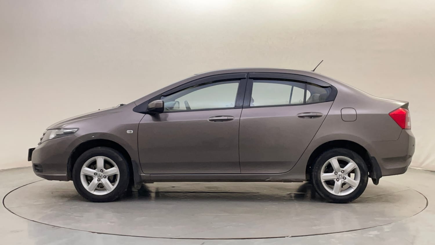 Used 2012 Honda City 1.5 S MT Petrol Manual exterior LEFT SIDE VIEW