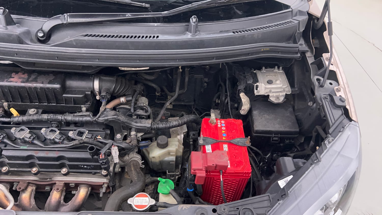 Used 2019 Maruti Suzuki Wagon R VXi 1.2 AMT Petrol Automatic engine ENGINE LEFT SIDE VIEW