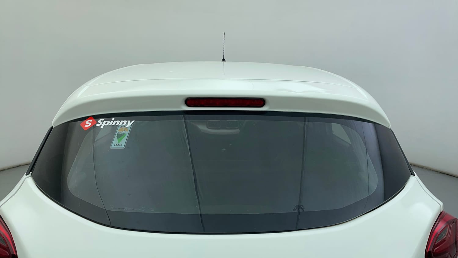 Used 2022 Tata Punch Accomplished MT Petrol Manual exterior BACK WINDSHIELD VIEW