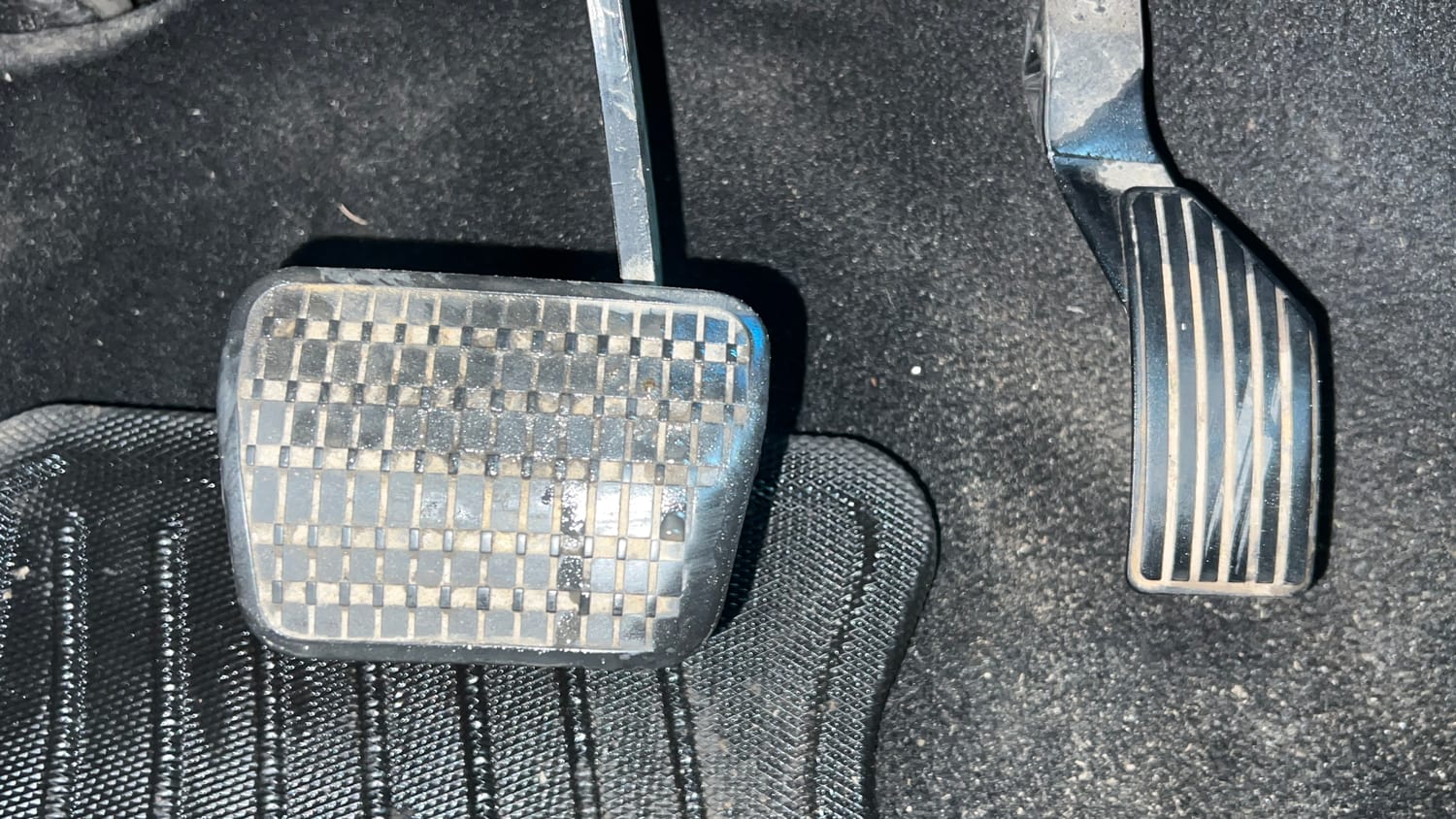 Used 2022 Tata Altroz XZA Petrol Petrol Automatic interior PEDALS VIEW