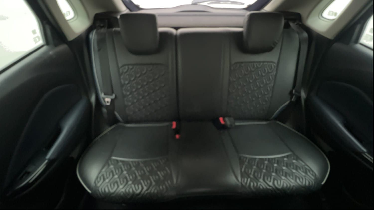 Used 2022 Maruti Suzuki Baleno Alpha MT Petrol Manual interior REAR SEAT CONDITION VIEW