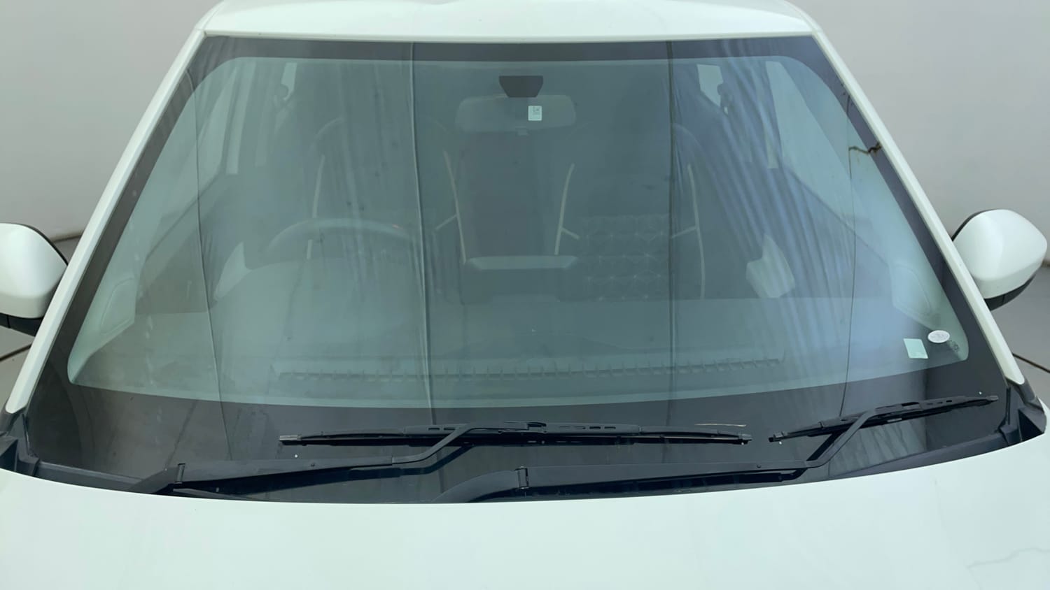 Used 2022 Tata Punch Accomplished MT Petrol Manual exterior FRONT WINDSHIELD VIEW