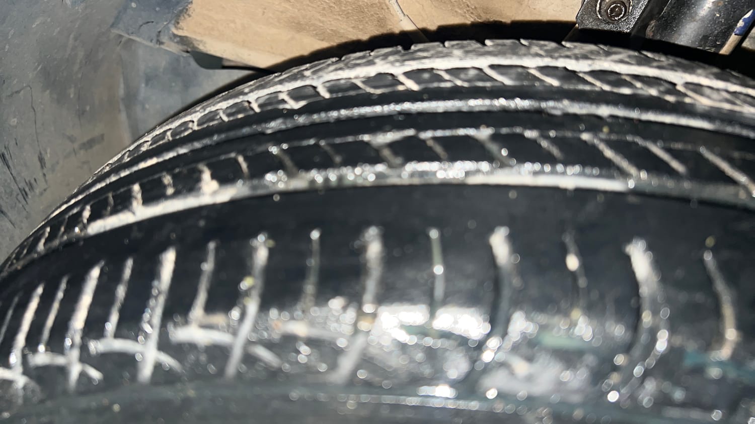 Used 2019 Maruti Suzuki Baleno Delta Automatic Petrol Automatic tyres LEFT FRONT TYRE TREAD VIEW