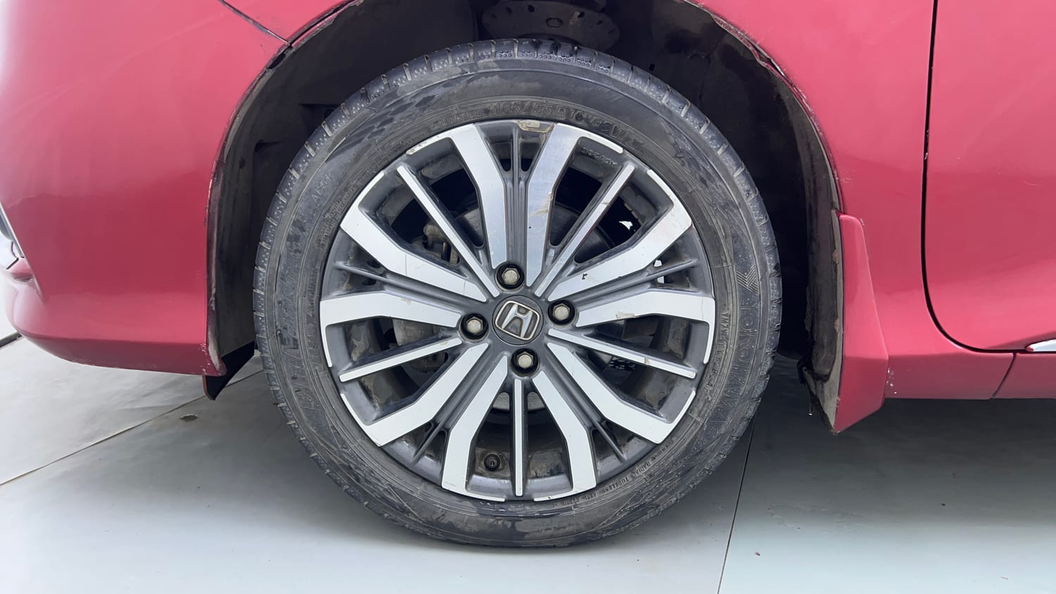 Used 2019 Honda City ZX CVT Petrol Petrol Automatic tyres LEFT FRONT TYRE RIM VIEW