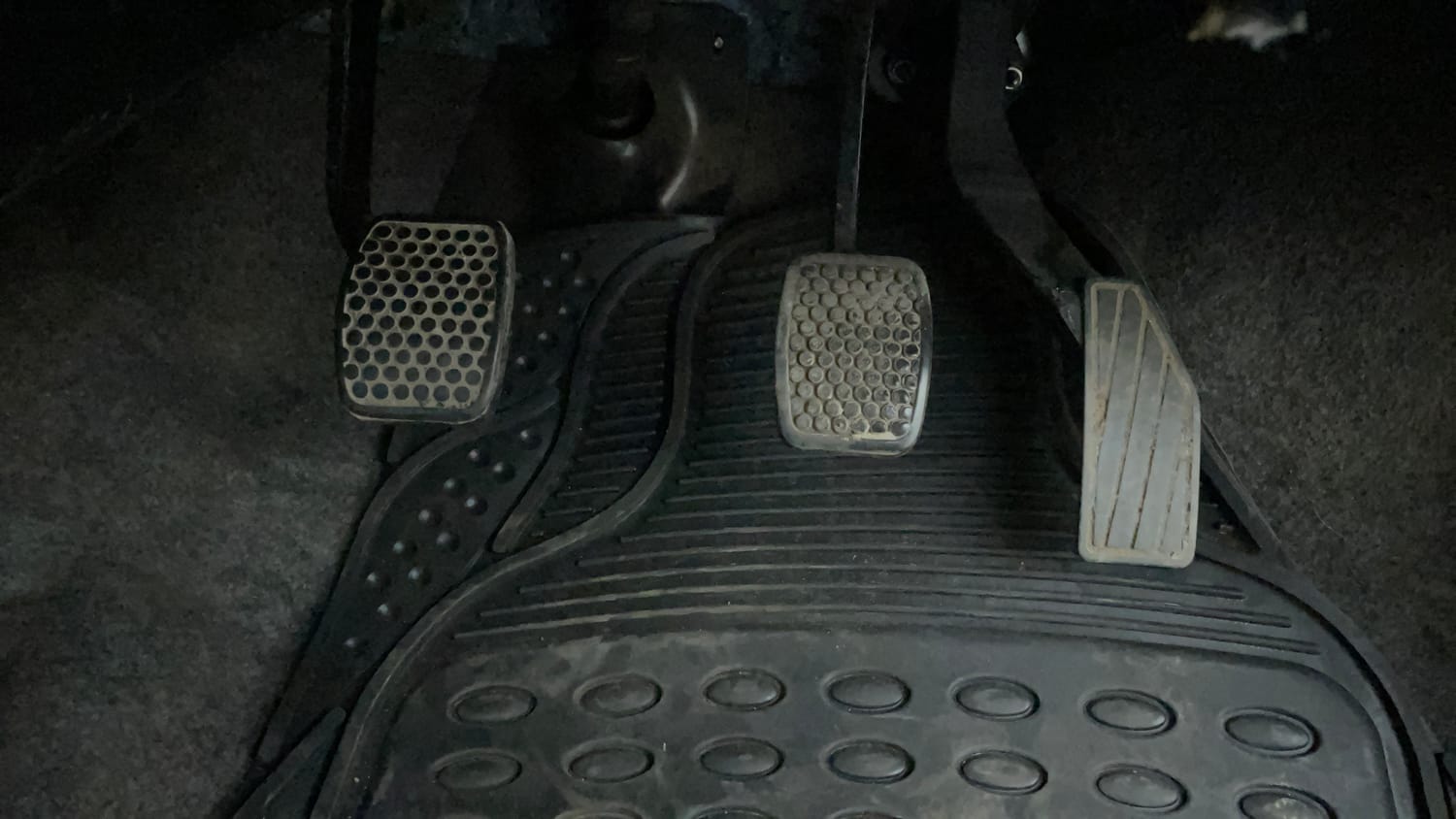 Used 2019 Maruti Suzuki Alto 800 LXi Petrol Manual interior PEDALS VIEW
