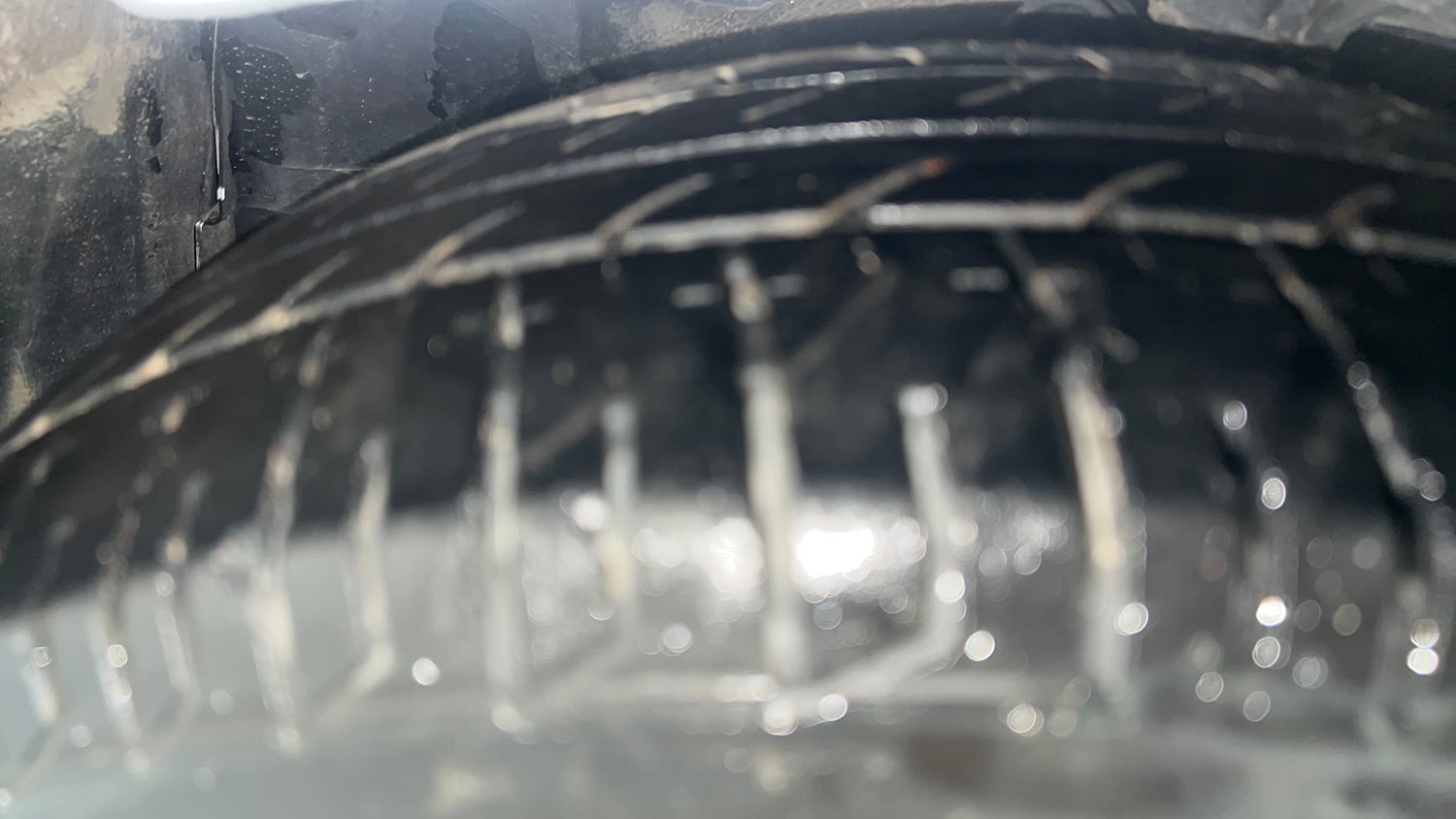 Used 2015 Honda Mobilio S Petrol Petrol Manual tyres LEFT FRONT TYRE TREAD VIEW