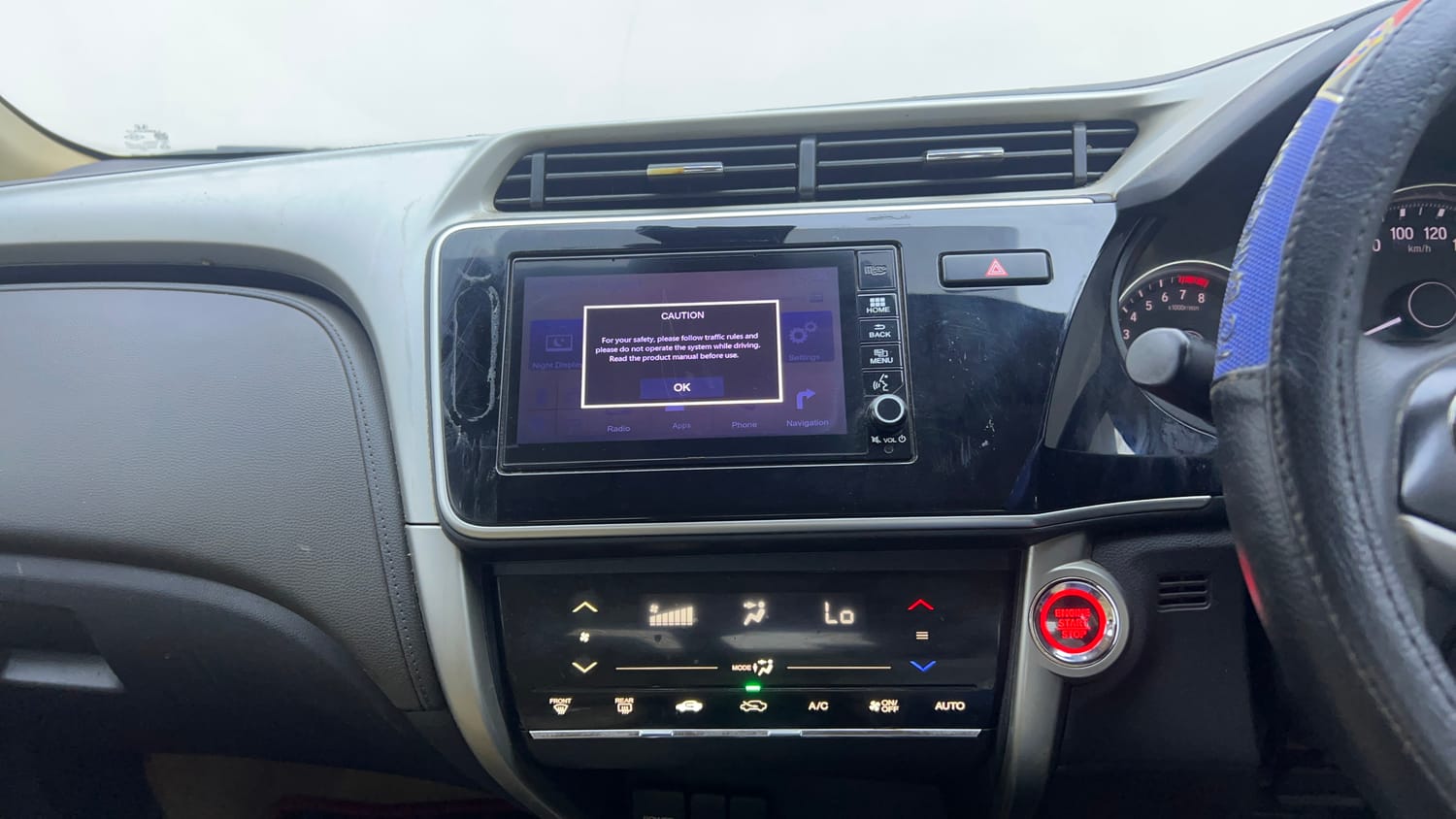Used 2019 Honda City ZX CVT Petrol Petrol Automatic interior MUSIC SYSTEM & AC CONTROL VIEW