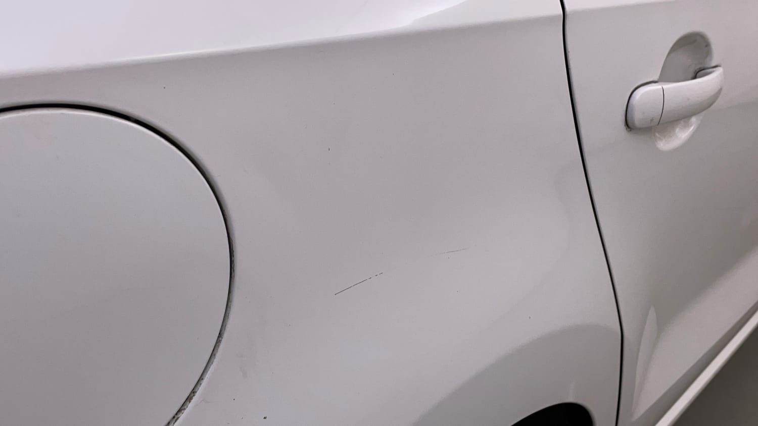 Used 2019 Skoda Rapid Ambition 1.6 MPI AT Petrol Automatic dents MINOR SCRATCH