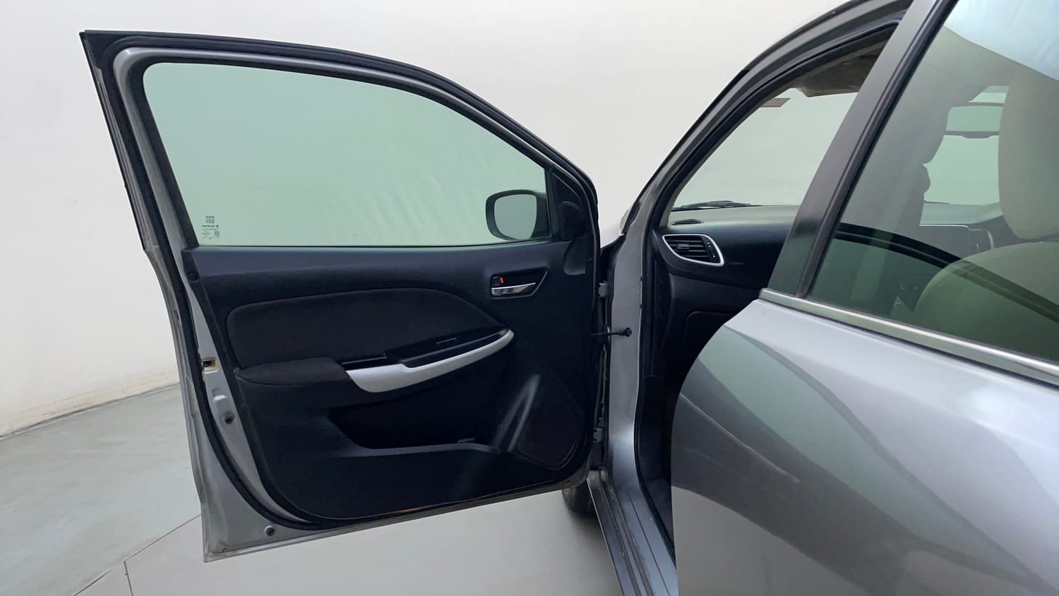 Used 2018 Maruti Suzuki Baleno Alpha 1.2 AT Petrol Automatic interior LEFT FRONT DOOR OPEN VIEW