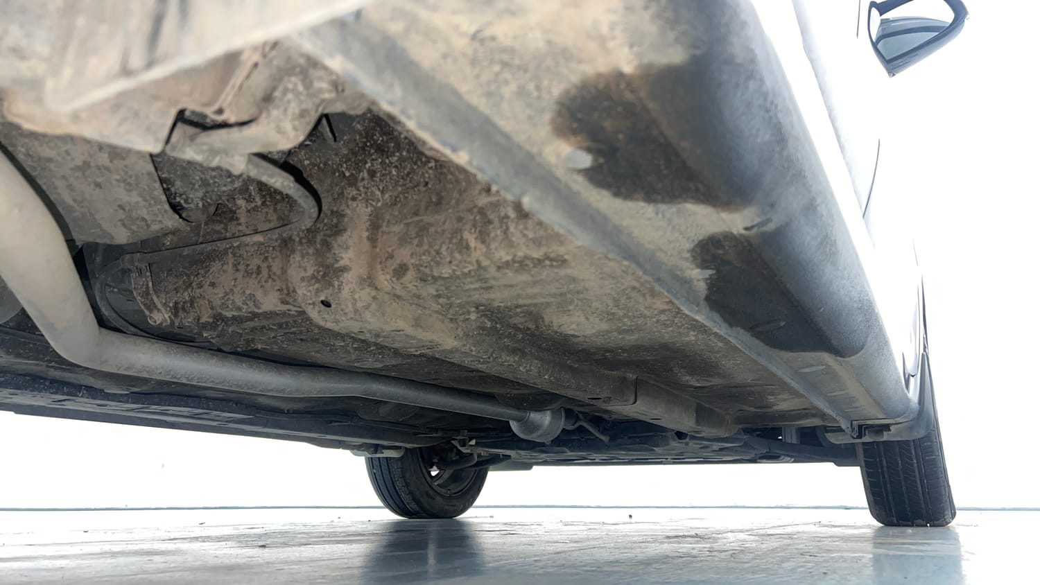 Used 2022 Hyundai Grand i10 Nios Asta 1.2 Kappa VTVT Petrol Manual extra REAR RIGHT UNDERBODY VIEW