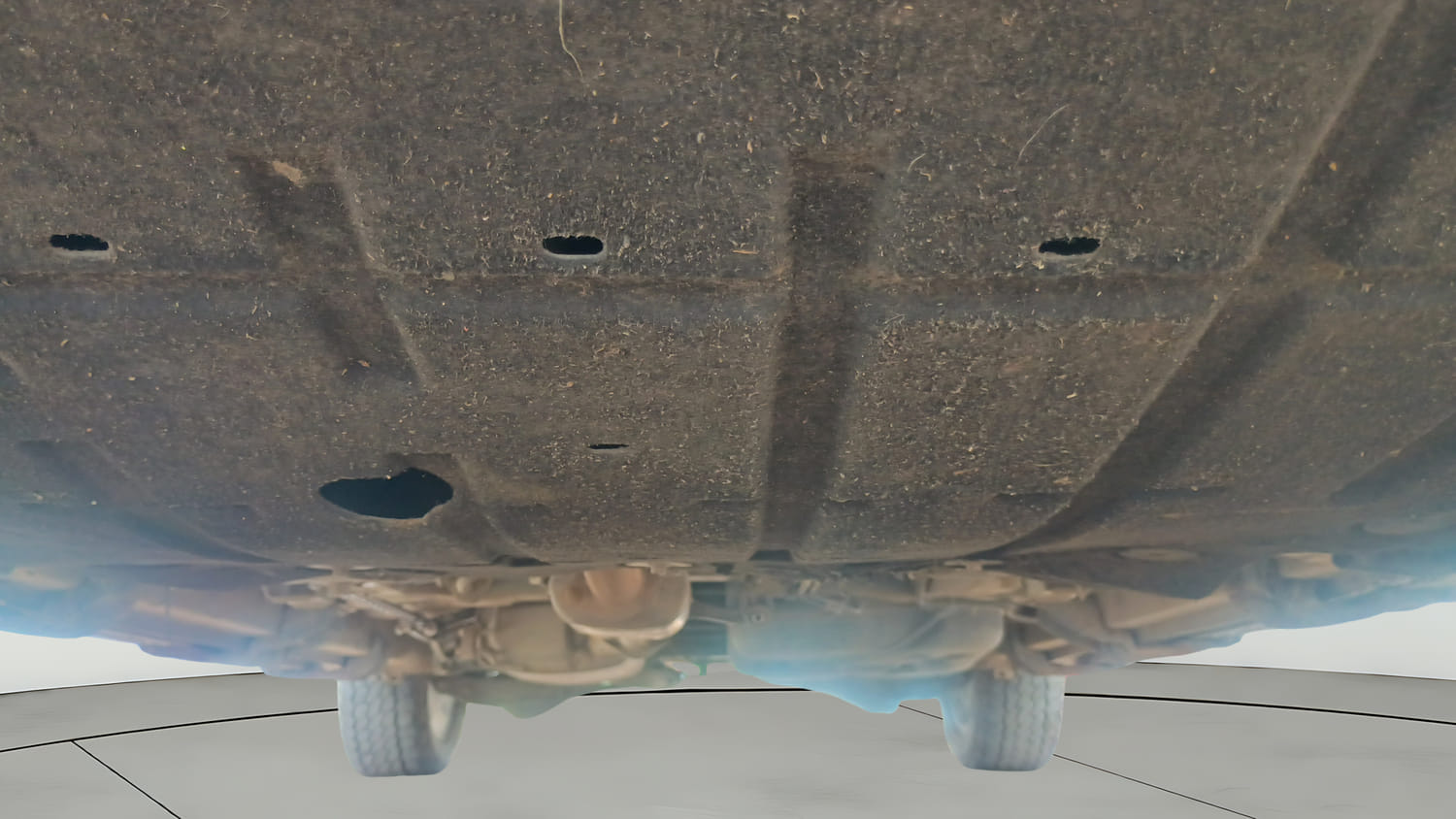 Used 2023 Mahindra XUV700 AX 7 Luxury Pack Diesel MT 7 STR Diesel Manual extra FRONT LEFT UNDERBODY VIEW