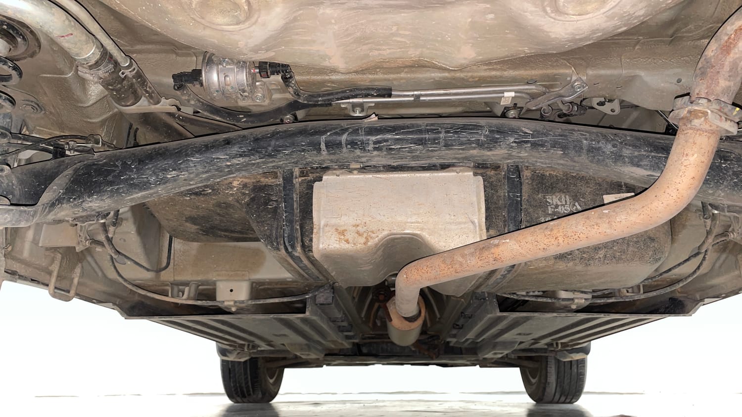Used 2023 Maruti Suzuki Brezza ZXi Plus Petrol Manual extra REAR UNDERBODY VIEW (TAKEN FROM REAR)