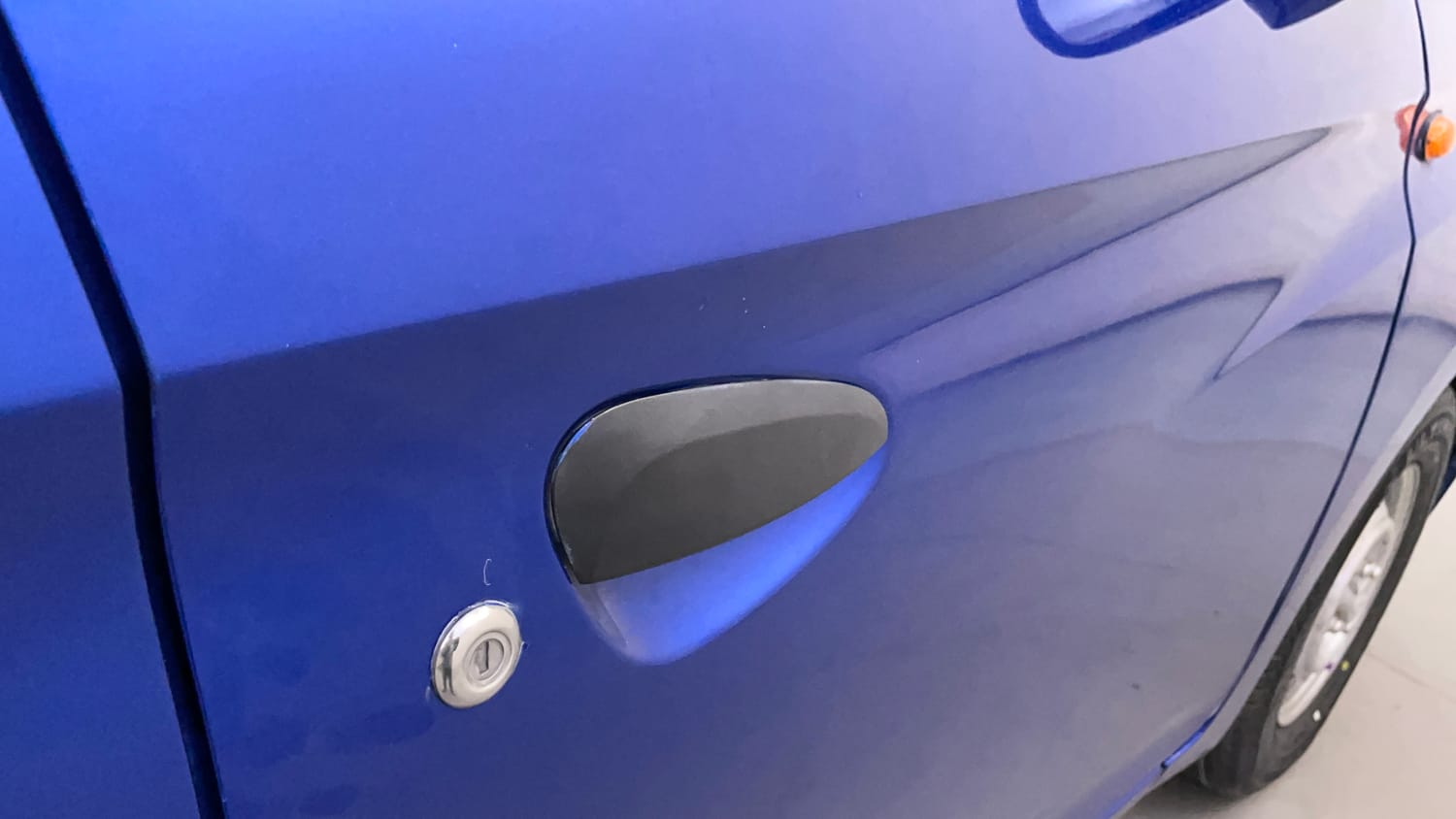 Used 2012 Hyundai Eon Era Petrol Manual dents MINOR SCRATCH