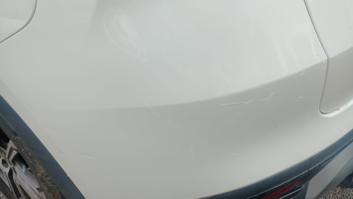 Used 2023 Mahindra XUV700 AX 7 Luxury Pack Diesel MT 7 STR Diesel Manual dents MINOR SCRATCH