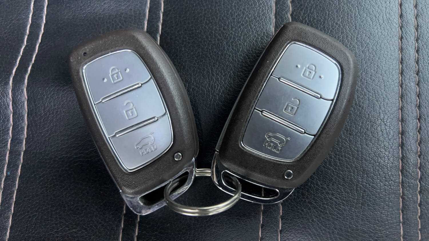 Used 2018 Hyundai Elite i20 Asta 1.2 (O) Petrol Manual extra CAR KEY VIEW