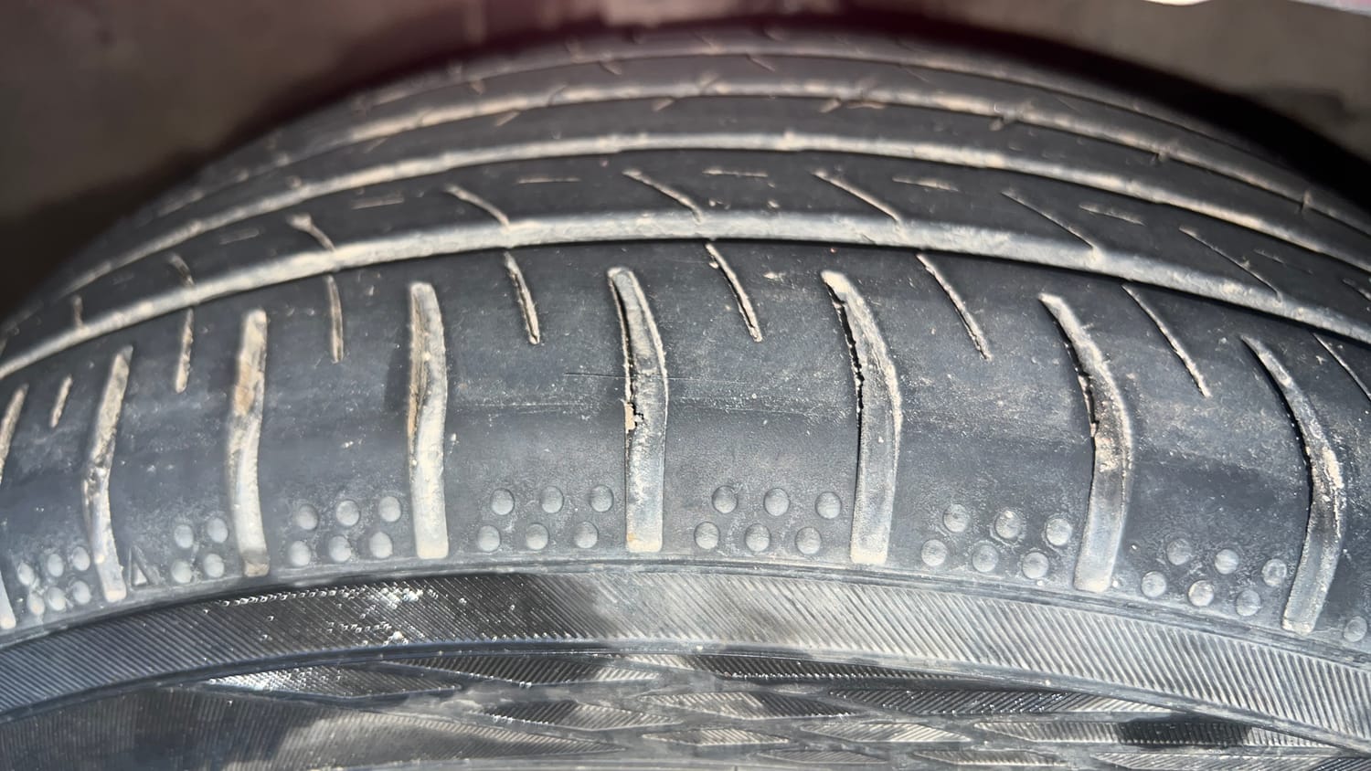 Used 2019 Honda City ZX CVT Petrol Petrol Automatic tyres RIGHT FRONT TYRE TREAD VIEW