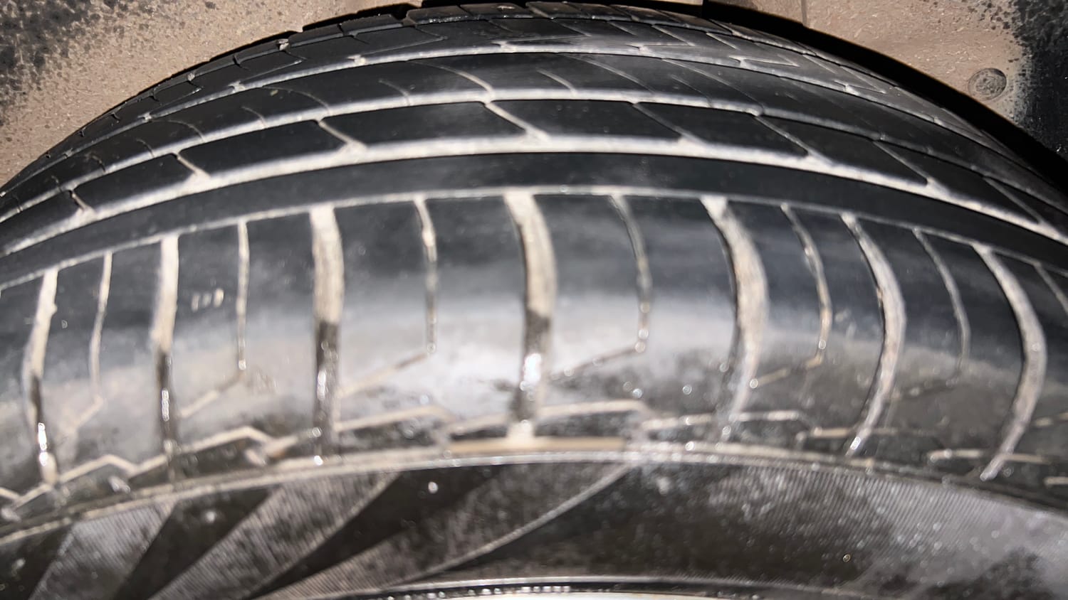 Used 2017 Hyundai Creta 1.6 SX Plus AT Diesel Automatic tyres LEFT REAR TYRE TREAD VIEW