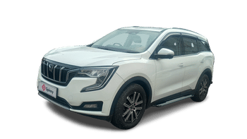Used 2023 Mahindra XUV700 AX 7 Luxury Pack Diesel MT 7 STR Diesel Manual Image