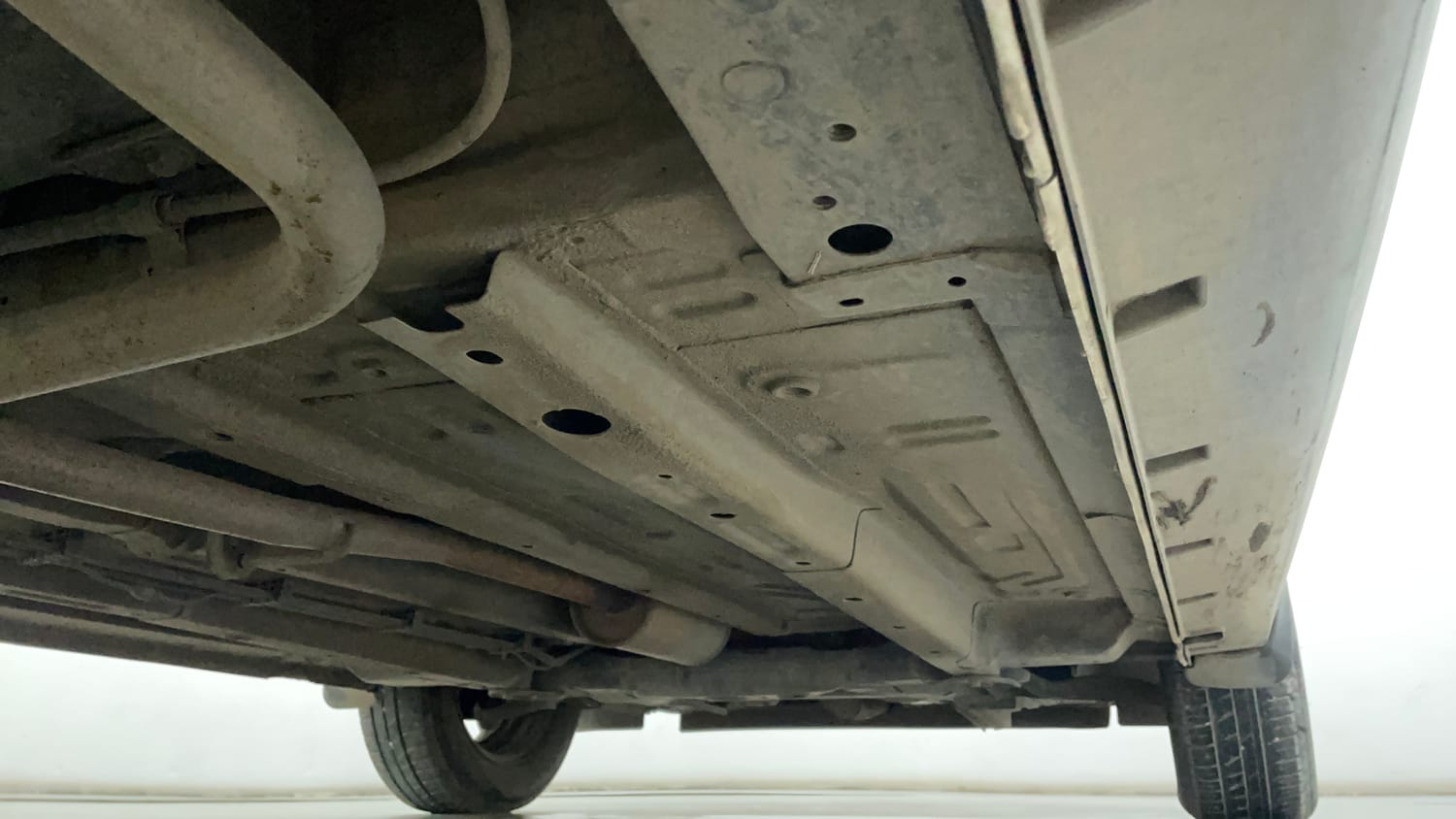 Used 2022 Tata Punch Accomplished MT Petrol Manual extra REAR RIGHT UNDERBODY VIEW