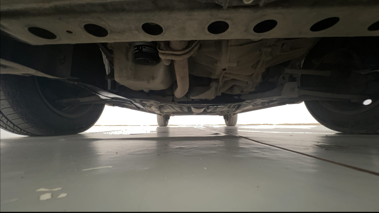 Used 2019 Maruti Suzuki Wagon R VXi 1.2 AMT Petrol Automatic extra FRONT LEFT UNDERBODY VIEW