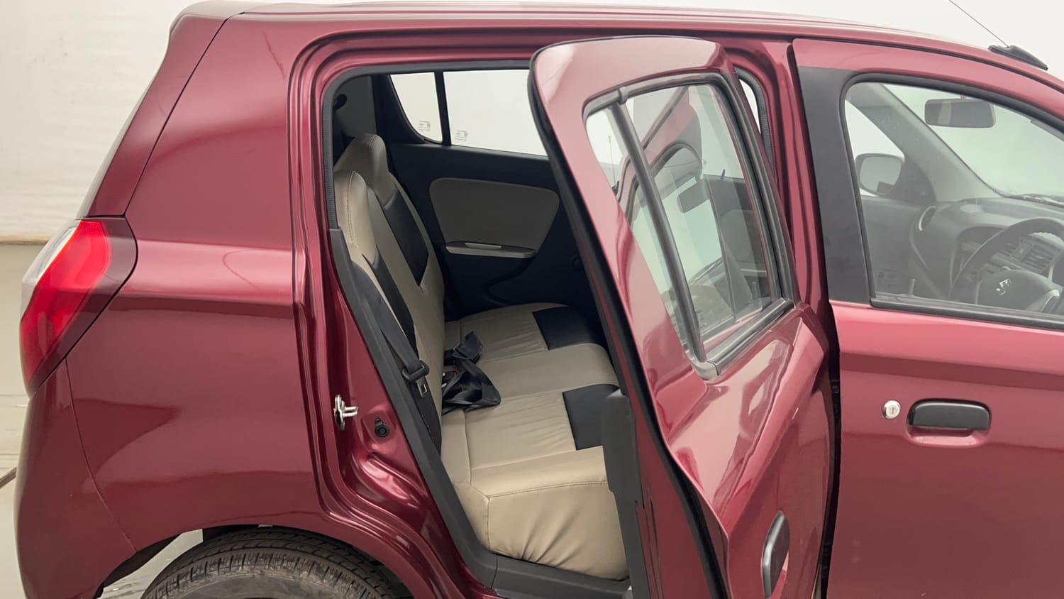 Used 2016 Maruti Suzuki Alto K10 VXi AMT Petrol Automatic interior RIGHT SIDE REAR DOOR CABIN VIEW