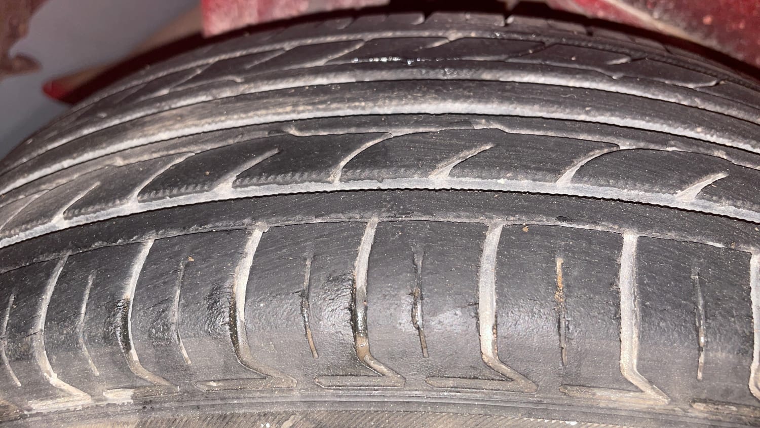 Used 2013 Maruti Suzuki A-Star Vxi Petrol Manual tyres RIGHT REAR TYRE TREAD VIEW
