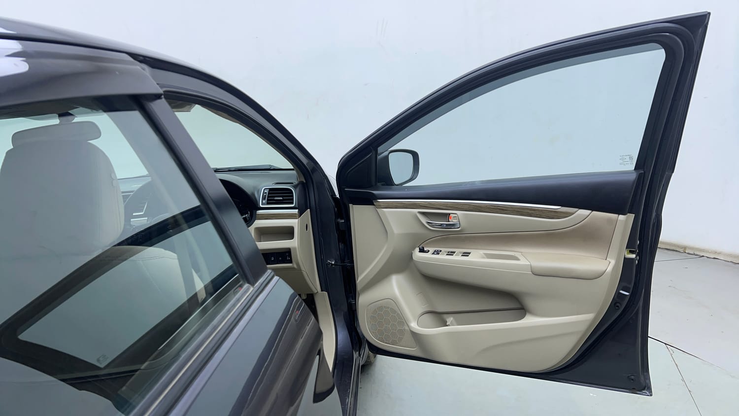 Used 2023 Maruti Suzuki Ciaz Zeta 1.5 Petrol Manual interior RIGHT FRONT DOOR OPEN VIEW